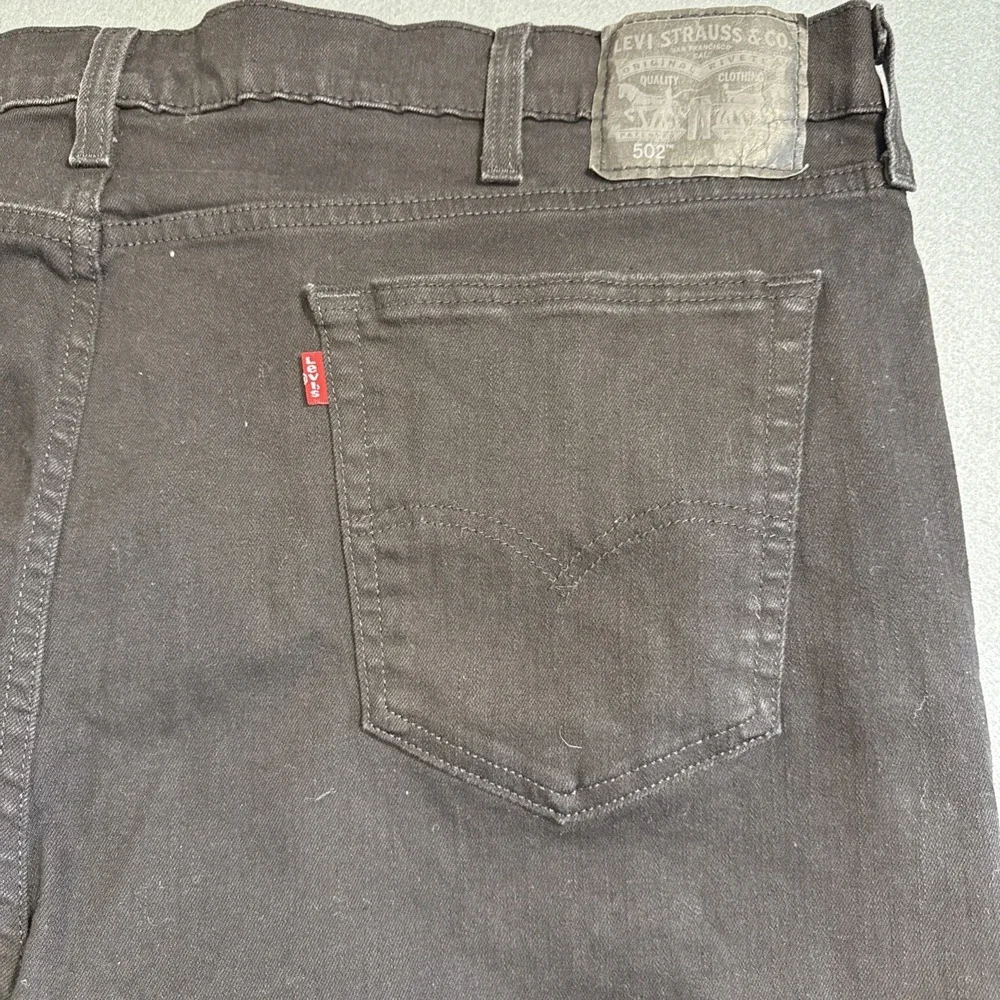 Levi's 502 Tapered High Rise Zip Fly Black Denim Jeans 596840000 MENS 44X30